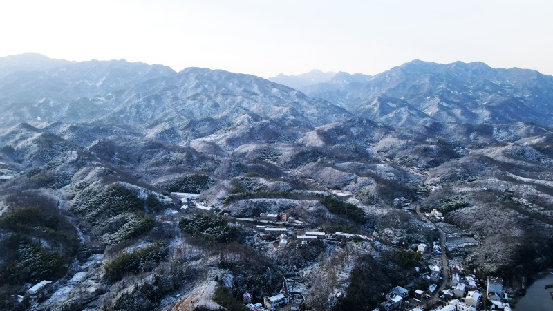 曉天鎮：雪后風光? 水墨山鄉